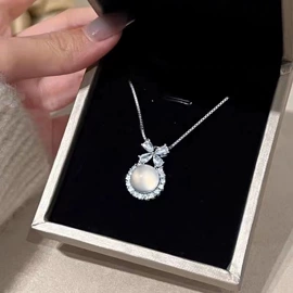 玉器工艺品;宝石工艺品;吊坠