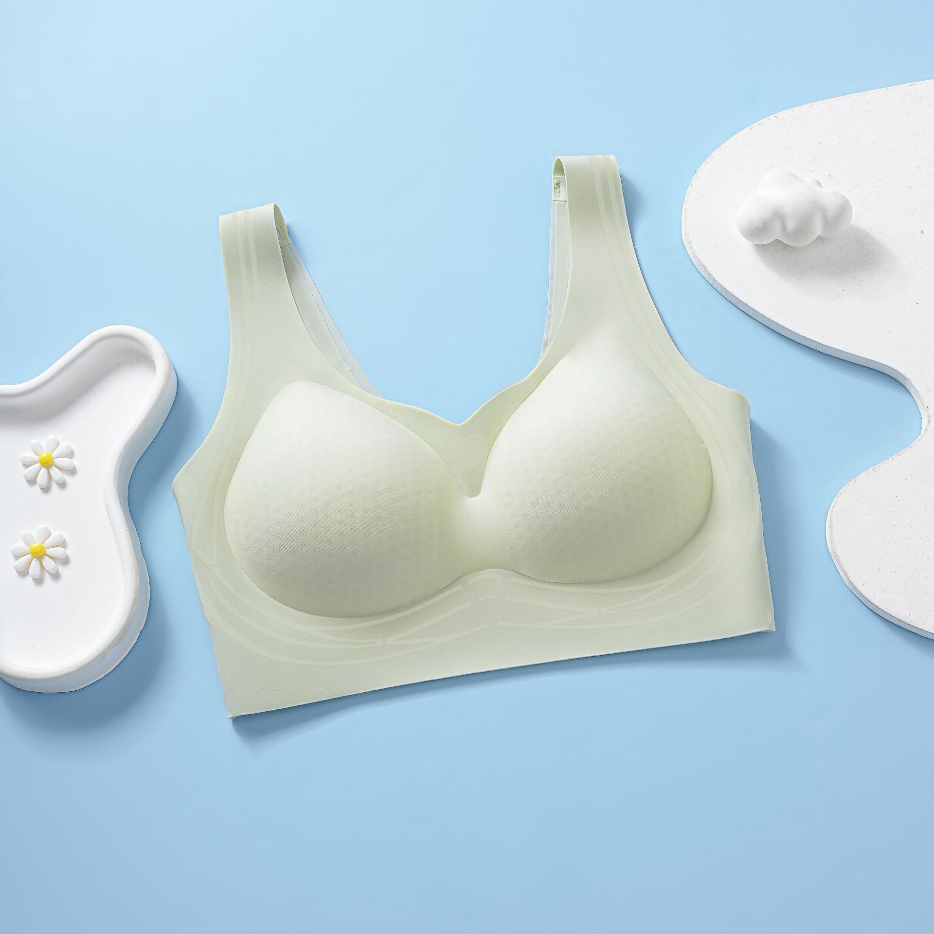 Venta directa de fábrica Comercio electrónico transfronterizo Sudeste de Asia Vietnam Tailandia Ladies Cool Sensación Sin costuras Recolección lateral Sujetador