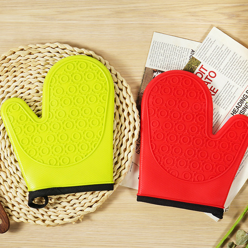 Heat-resistant oven gloves, thickened silicone kitchen oven baking gloves, high-temperature resistant, anti-slip, heat-resistant, microwave baking gloves.