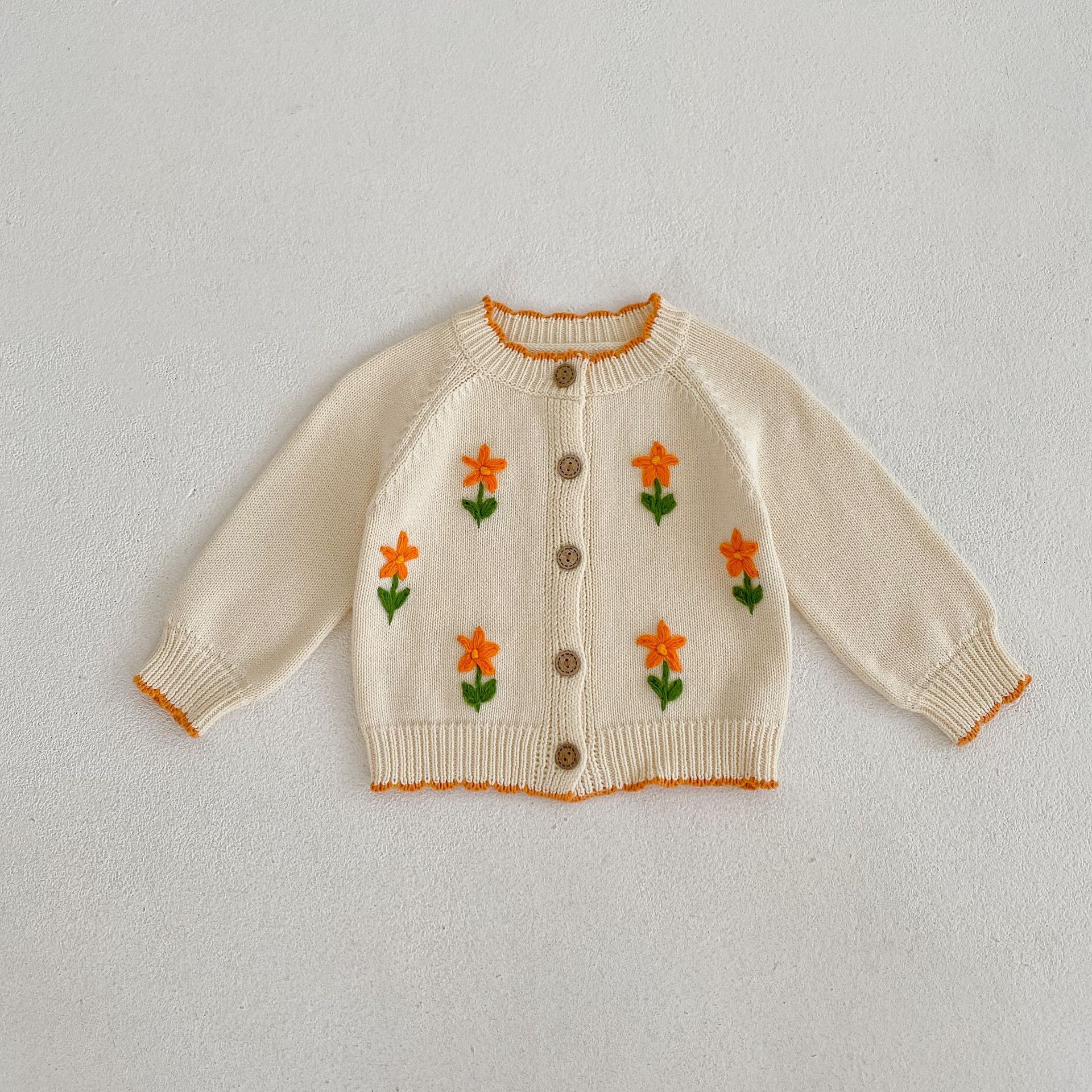 Alsidigt dameovertøj til babyer og børn efterår 2024, håndhæklet blomsterstriktrøje, langt bomuldsgarn_voghion.com