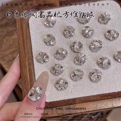 2025年新作完成品、パイルドダイヤモンド、フラッシュファットスクエアホワイトボールダイヤモンド、超万能パイルドダイヤモンド、ネイルアートアクセサリー、クリスタルネイル
