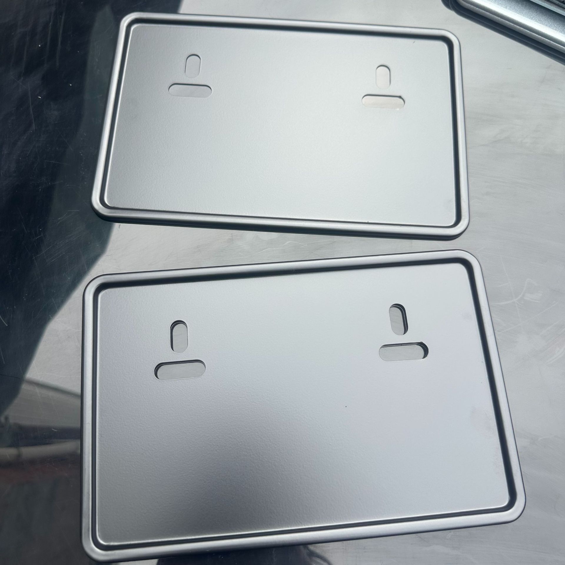 Manufacturer Wholesale Aluminum Alloy Thickened Silver-Colored Motorcycle Protection Frame License Plate Frame Compliant with New Cambodian Regulations