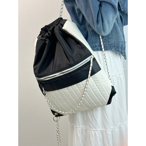 Black and white contrasting color backpack 2024 new casual student class backpack female large capacity nylon chain bucket bag