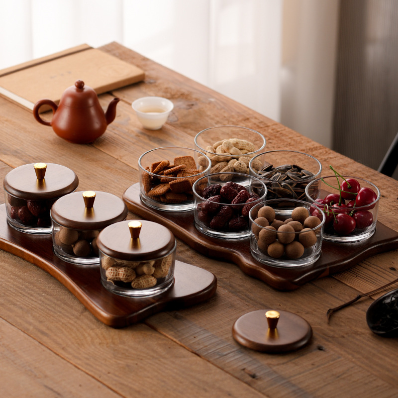 Plato de frutas de madera de amor chino Plato de bocadillos Dim Sum Nueces Frutas Plato dividido con tapa de madera al por mayor