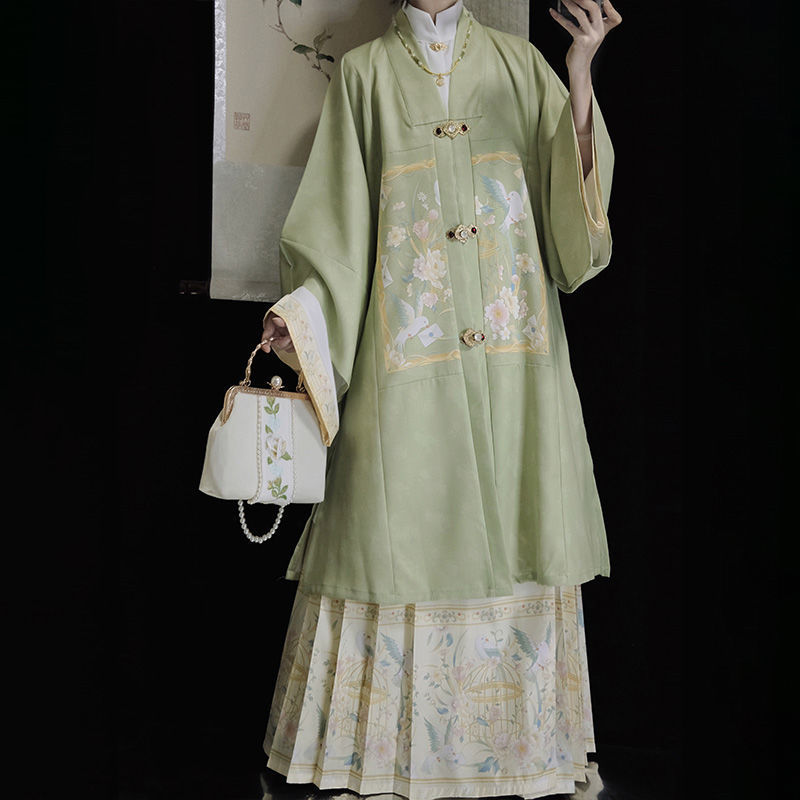 Original Ming-Style Hanfu for Women 【Not Late Autumn】 Ming-Style Long Daily Wear Horse-Faced Skirt Three-Piece Set for Autumn and Winter Original Ming-Style Hanfu for Women 【Not Late Autumn】 Ming-Style Long Daily Wear Horse-Faced Skirt Three-Piece Set for Autumn and Winter