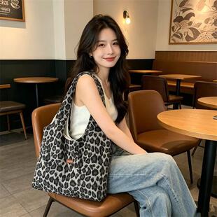 �nϵins����y���ذ����s���Ŀ������ُ������eͨ�چμ粼��