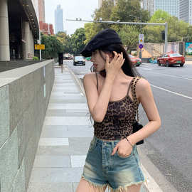 辣妹性感豹纹针织小吊带背心女夏季氛围感小众短款美背修身上衣潮