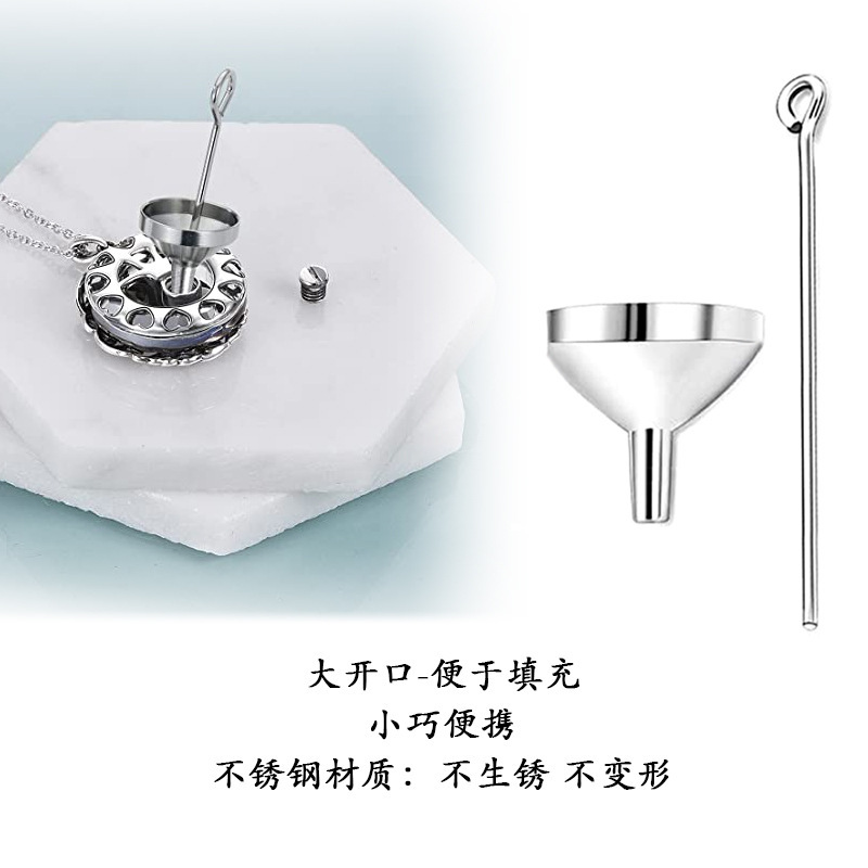 Ashes funnel in stock wholesale stainless steel small funnel pendant matching mini perfume powder sub-packaging funnel