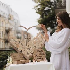 創意西式婚禮結婚慶簽名框冊指紋樹簽到台生日年會愛心木片擺件