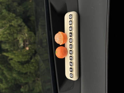 Nömrəli dayanma kartı – Car, High-End Car Phone Moving - orange-half-peeled-orange-large-white-number-plate-free-traceless-glue