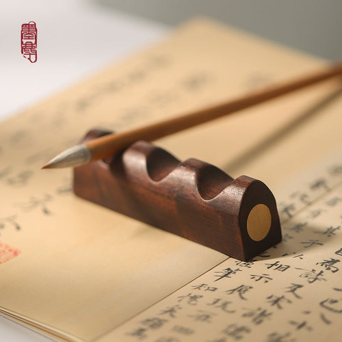 Black catalpa wood pen holder solid wood pen holder brush holder quiet Zhiyuan Wuzhifeng pen holder brush mountain four treasures of the study