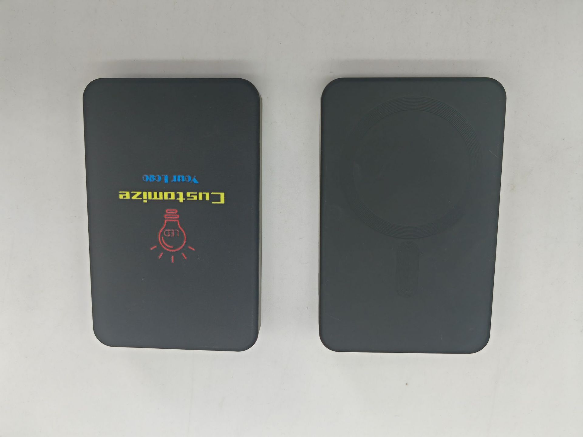 LED beleuchtete Magsafe magnetische kabellose Schnellladefähigkeit mobiles Stromversorgungsgerät mit Rücklicht 15W kabelloses Schnellladen Powerbank