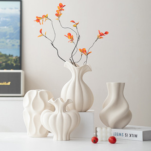 �羳�մɻ�ƿ�廨�߼����bɻ��U�⻨ƿ���J��ˇ�g�[����ˮ��