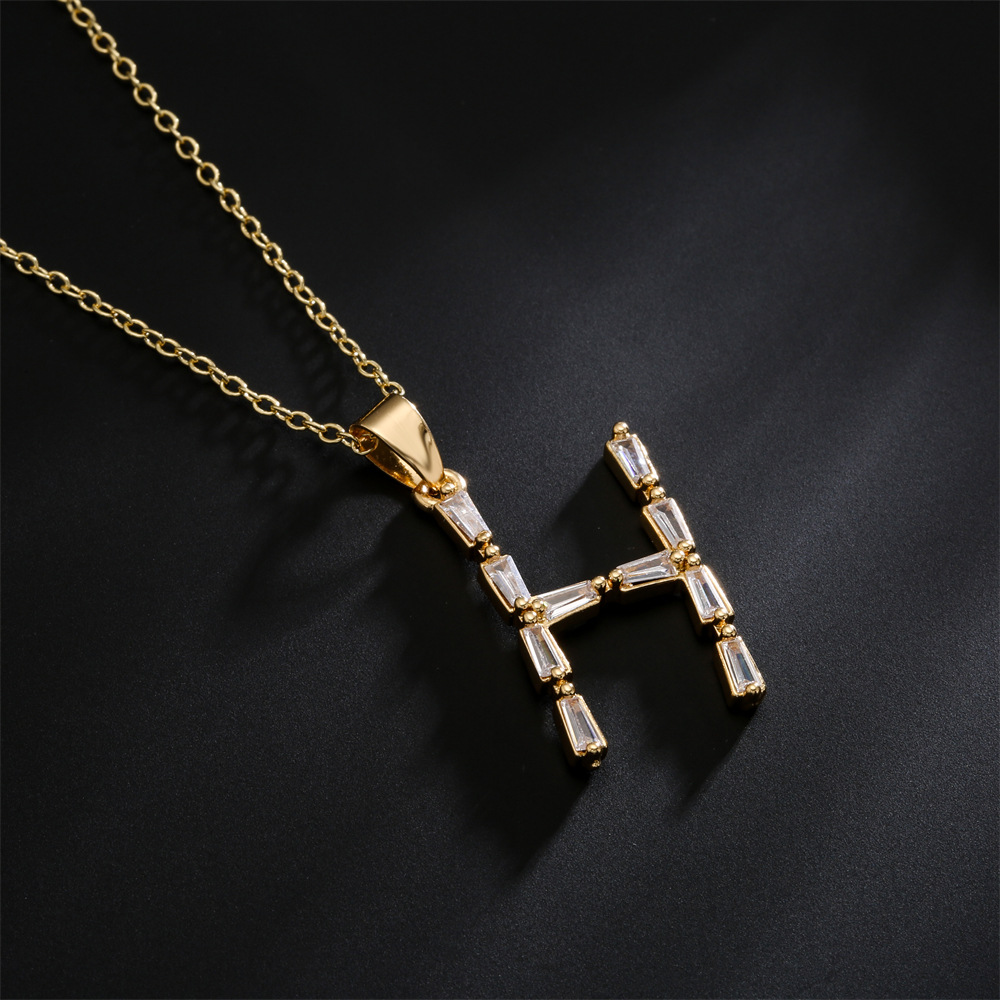 Fashion Letter Copper Inlay Rhinestones Pendant Necklace 1 Piece