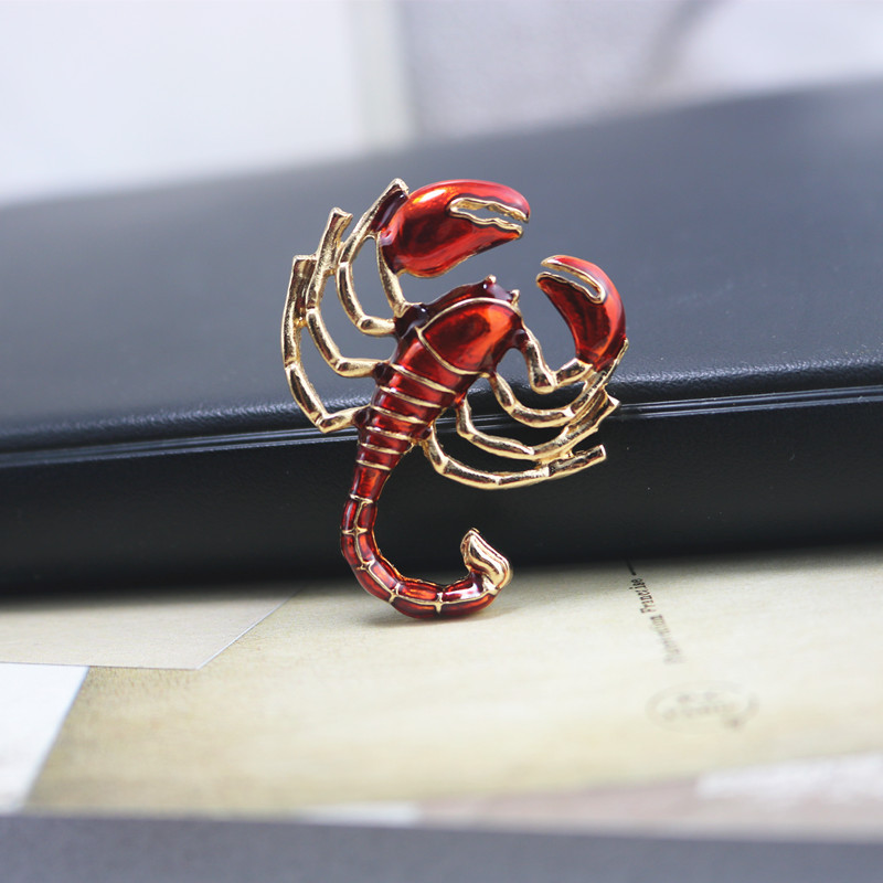 Fashionable creative metal brooch