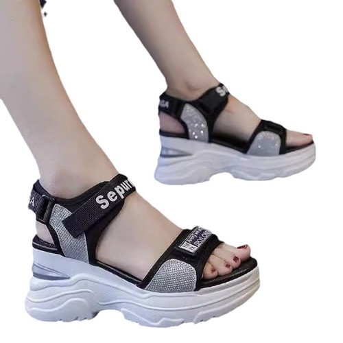 Women's Summer Popular Thick Sole Slip-on Sandals, Versatile and Stylish Platform Sandals for Women