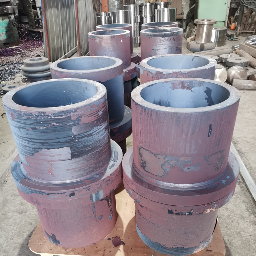 定襄锻件厂水利工程油缸锻件 F92锻管42crmo锻管加工定制