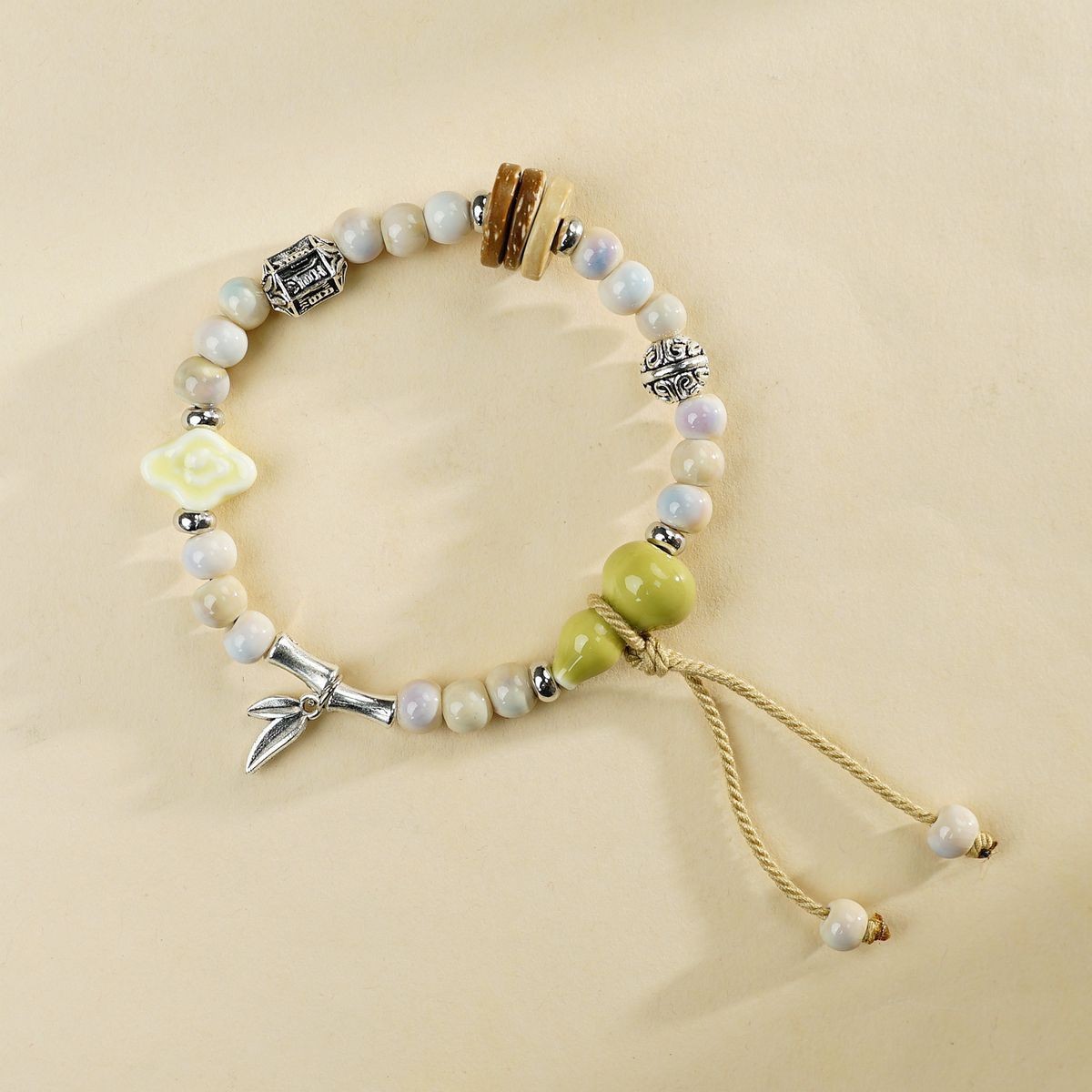 Jingdezhen pulsera de cerámica de verano mujer alta sensación galletas serie de gatos nicho diseño universal pulsera alta sensación