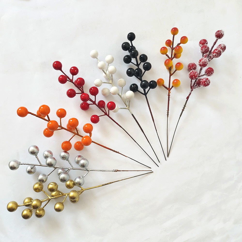 金色圣诞仿真浆果插枝撒雪松针年宵花装饰红果发财果福桶配件批发