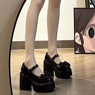 Ӣ���L�����Y���߸�СƤЬ��Ů2026���ﶬ���¿�ָ��������Ь