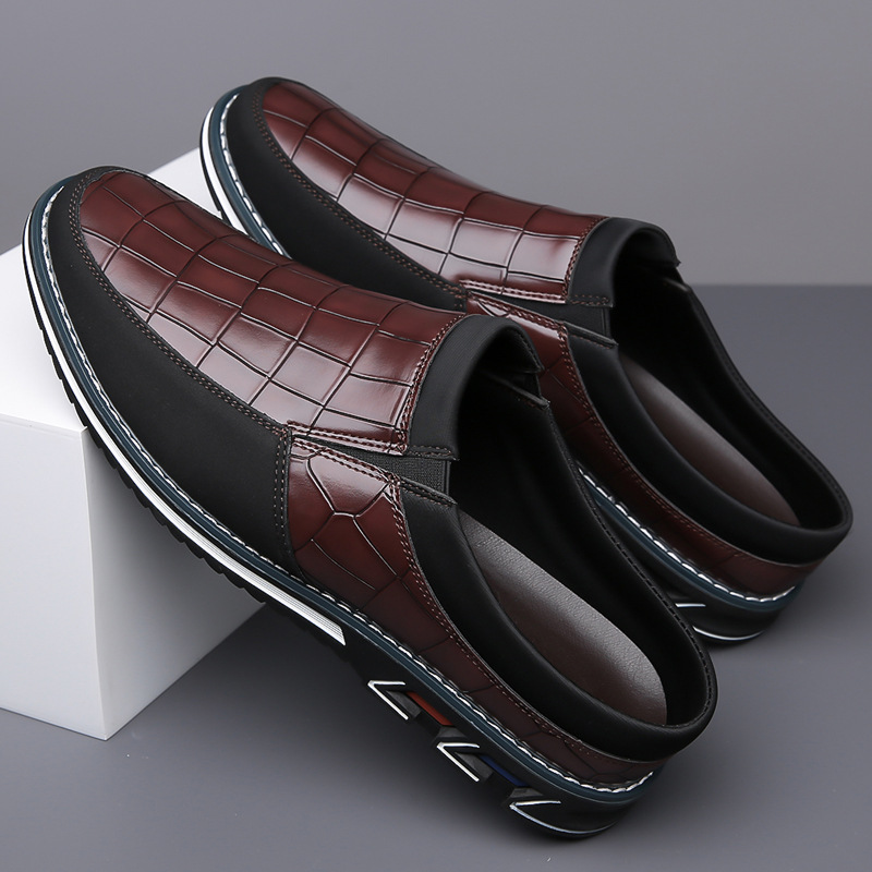 Comercio exterior zapatos de hombre tamaño grande 53 moda transfronteriza versátil zapatillas de hombre zapatillas de Wenzhou spot