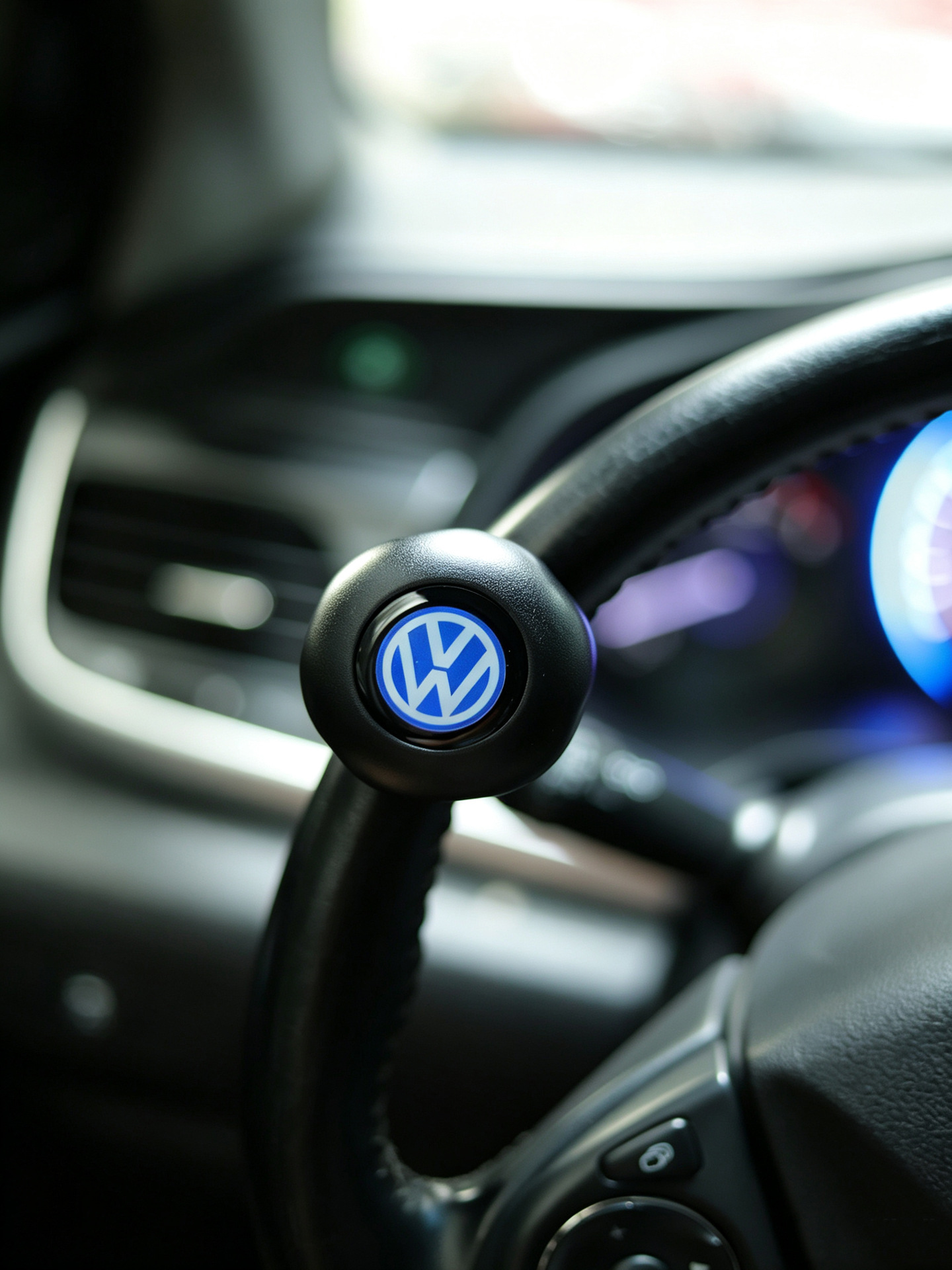 Cross-border best-selling steering wheel booster ball is suitable for all cars and supports drop shipping of car interior modification parts