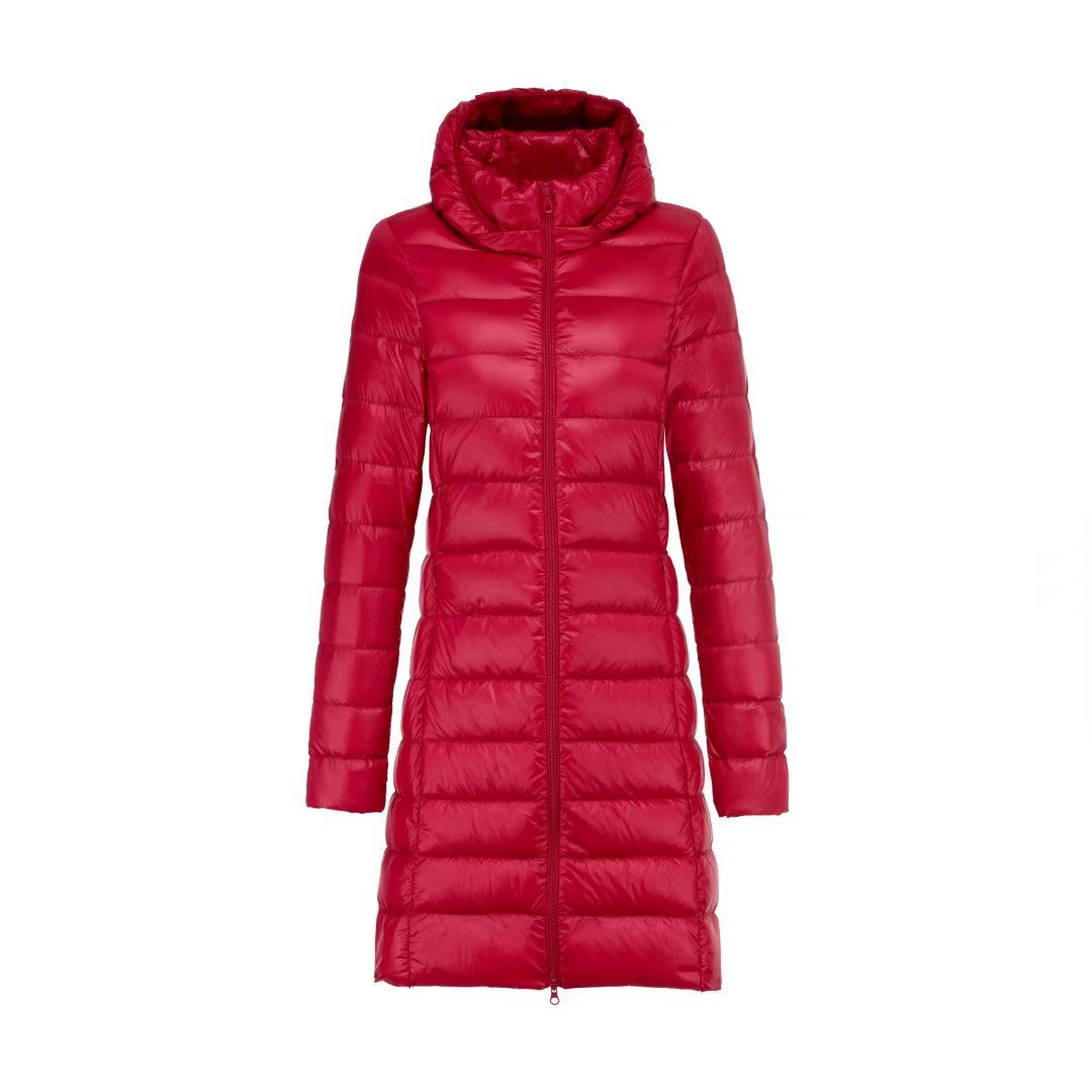 Invierno de mediana edad y ancianos de mediana edad, madre de longitud media, chaqueta de plumón ligera de gran tamaño, gorra extraíble y chaqueta de invierno de gran tamaño