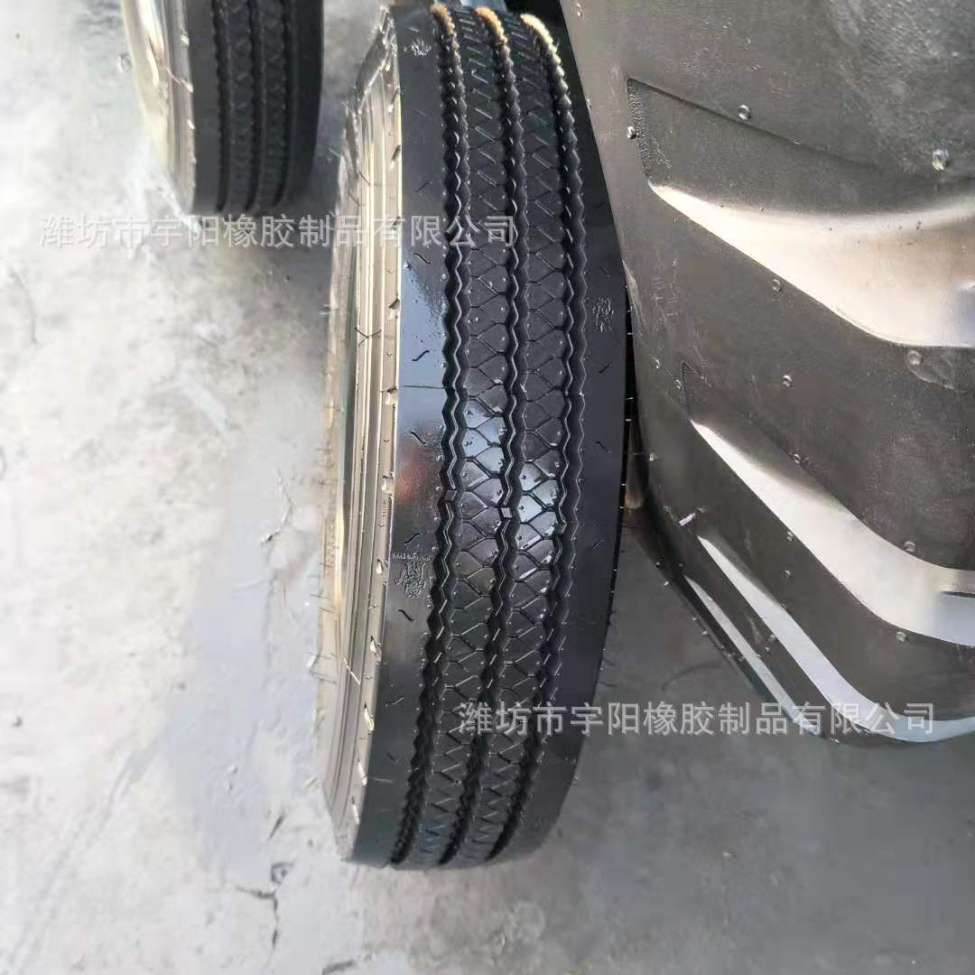 顺纹6.00R13 全钢丝轻卡货车轮胎   600R13真空胎