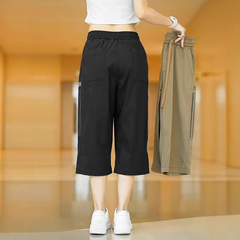 Summer thin casual shorts for men, versatile, stylish, cropped, trendy striped, breathable straight leg pants.