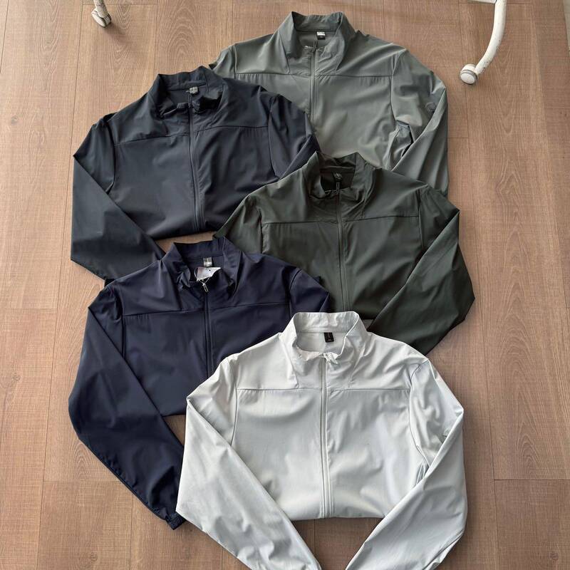 Affordable Alternatives to Big-Name Brands: Summer Men's Outdoor Sports Casual Skin Jacket, Lightweight Waterproof Breathable Thin Jacket for Men