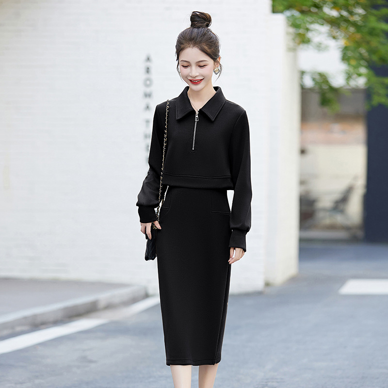 Long-sleeved hoodie dress women spring and autumn 2024 new temperament slimming leisure fake two-piece skirt HE8853