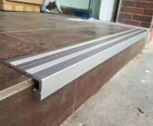 ���������L�l̨�A��KTV�Ƶ�̤����LED�ӰԺ��̺���_������̨�A��