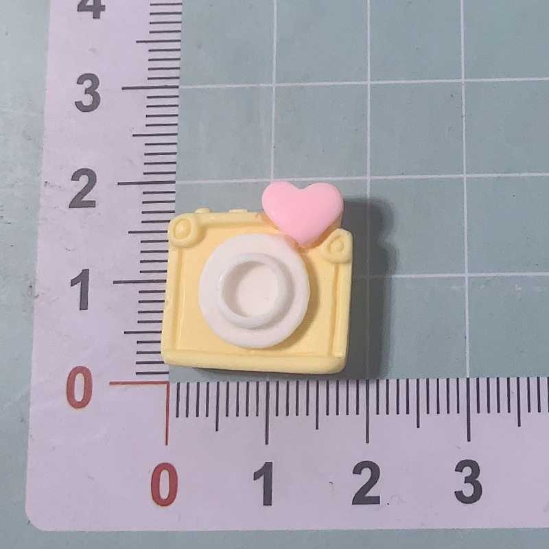 Nueva cámara de amor de dibujos animados, accesorios de resina de bricolaje, gel de crema, accesorios para el cabello, colgantes de carcasa para teléfono móvil, agujeros, zapatos, accesorios de hebilla