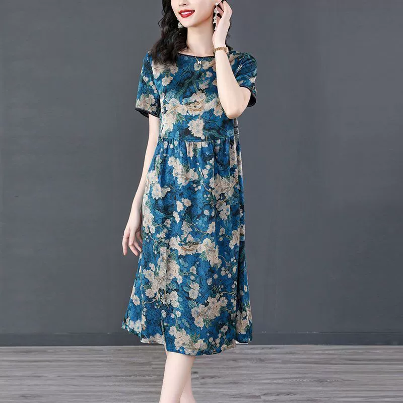 Летнее элегантное, стильное, уменьшающее возраст, платье для мамы больших размеров, среднего и пожилого возраста, стройнящее, юбка А-силуэта с цветочным принтом, закрывающая живот.