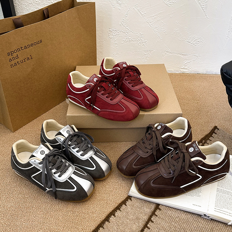 Beautiful to the Core ~ Fashionable New Style Maillard Japanese Style Soft Leather Foot-Showing Small Retro German Training Shoes Women's Shoes Forrest Gump Shoes