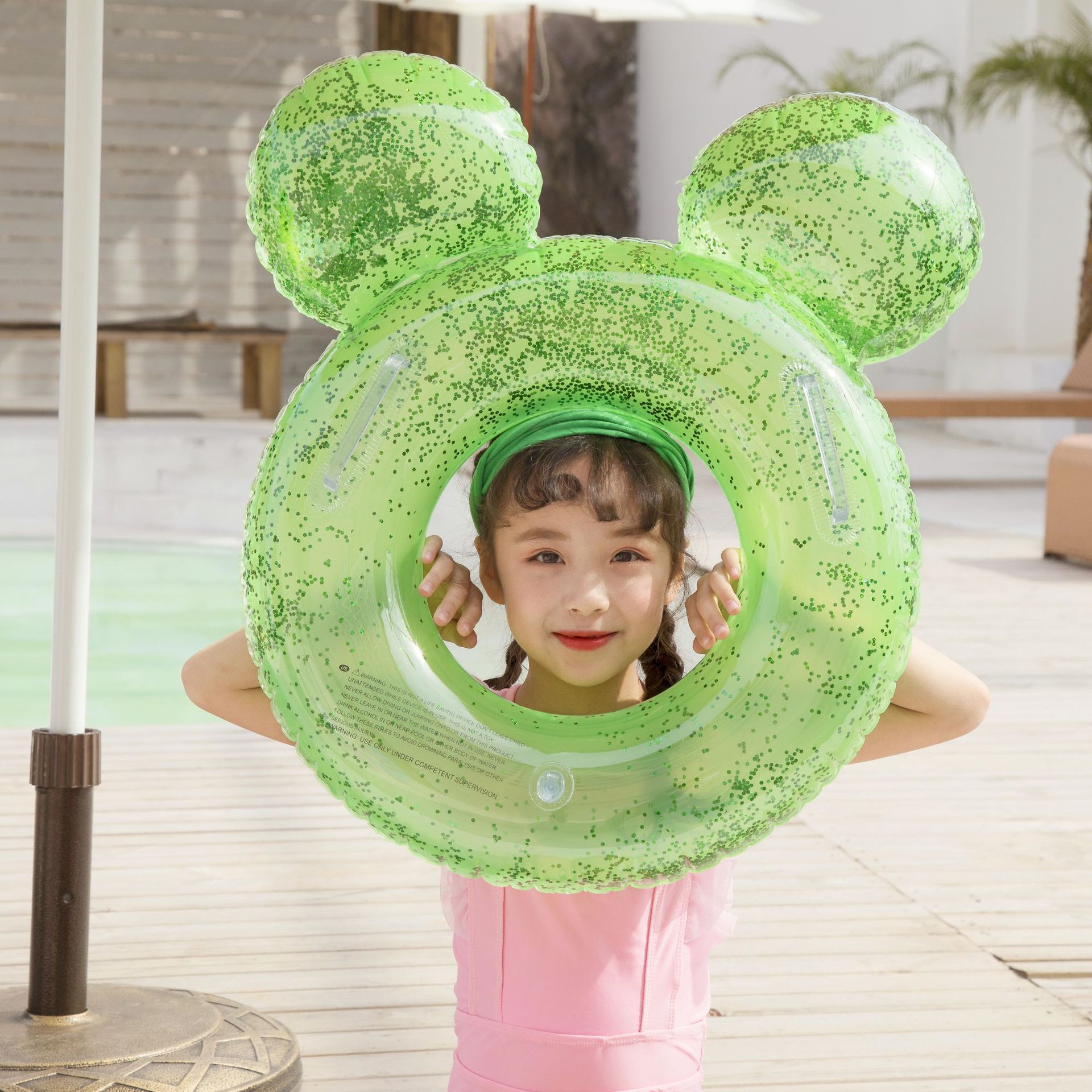 15649071553_2121068239