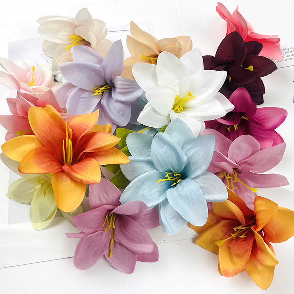 Flor de lirio doble pequeña flor al por mayor hecha a mano DIY tocado material flor pinza flor falsa caja de regalo accesorios de regalo