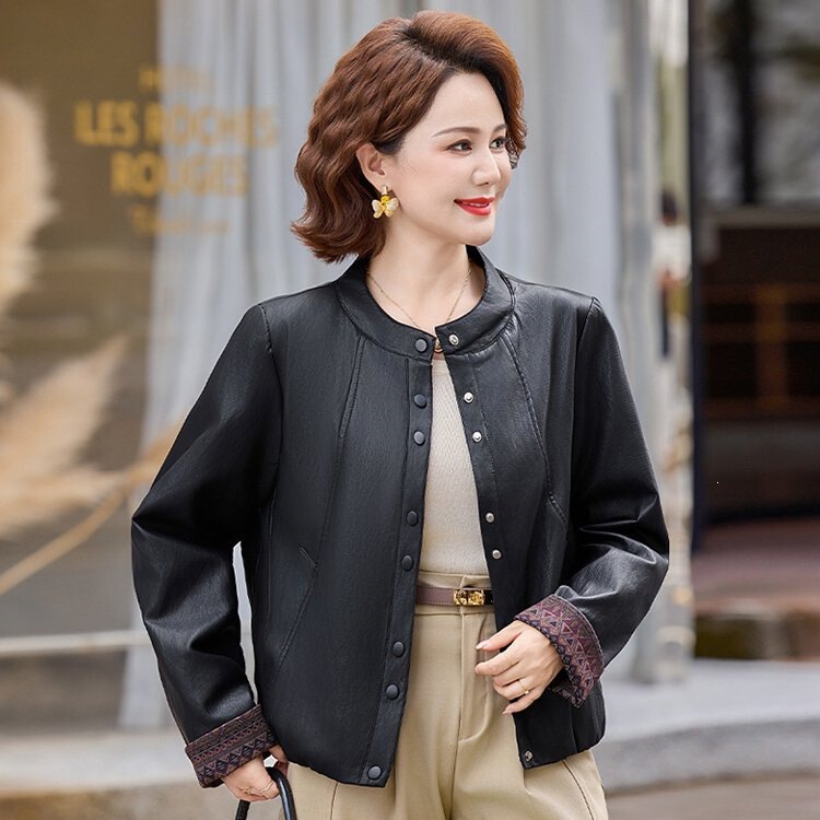 New Chinese-style women's leather jacket for middle-aged women, spring and autumn collection, loose fit, plus size, retro design with patchwork sleeves New Chinese-style women's leather jacket for middle-aged women, spring and autumn collection, loose fit, plus size, retro design with patchwork sleeves