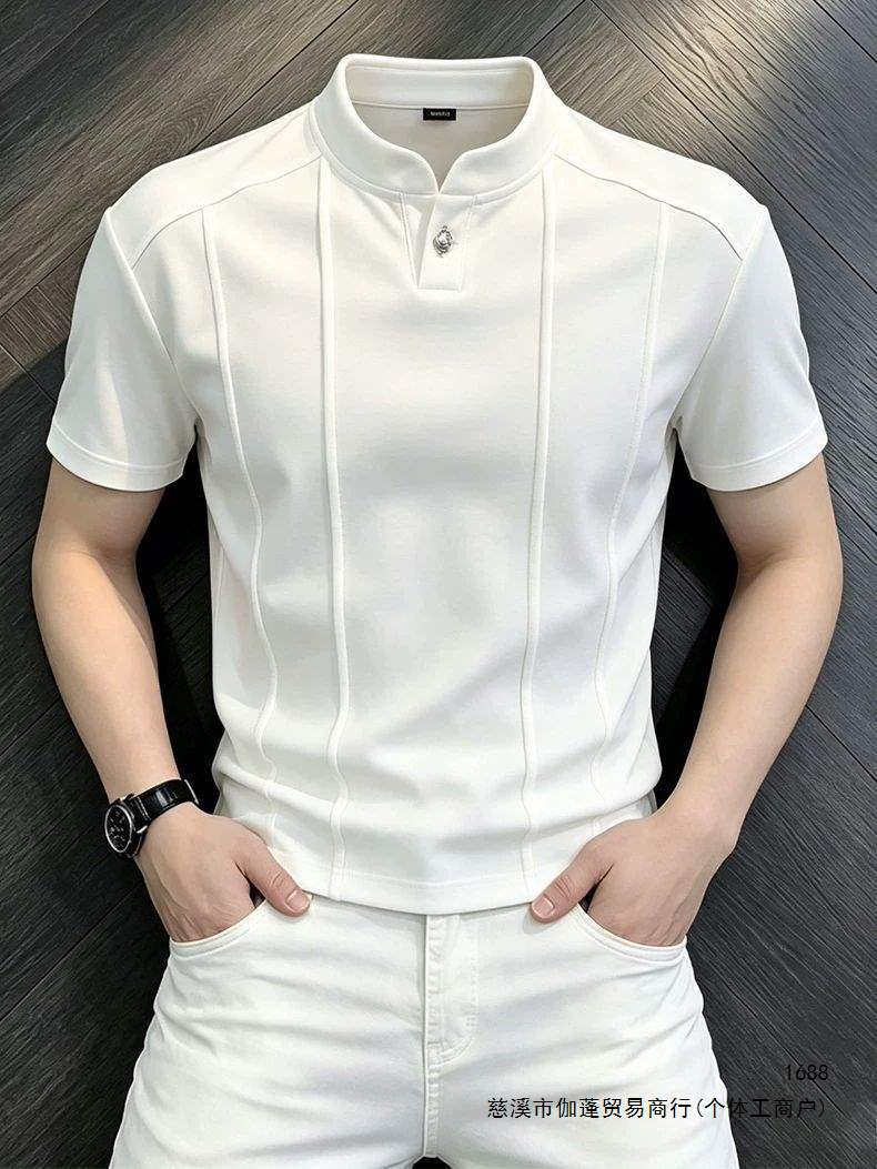 White Henley collar men's summer American-style design polo shirt, heavyweight, half-sleeve, with a straight shoulder.