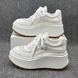 女式休闲单鞋;女式运动单鞋;女式时装单鞋