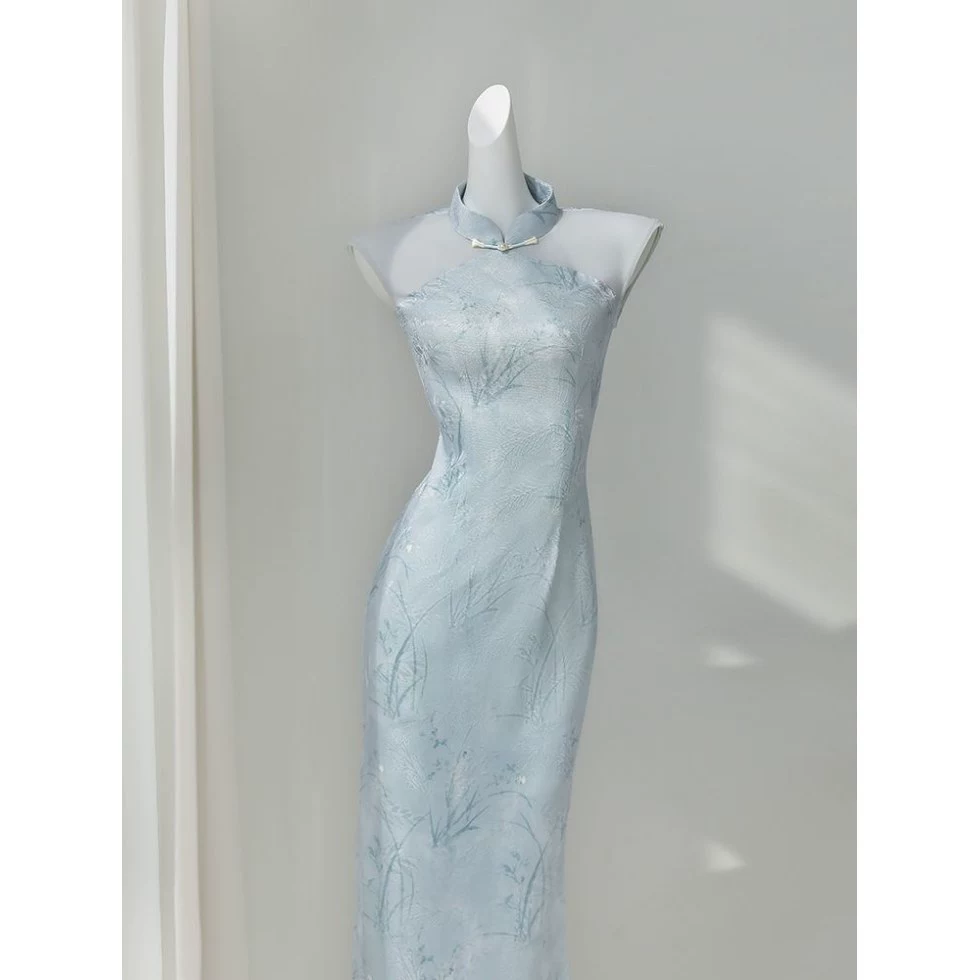 Синий женский Cheongsam без рукавов, новый китайский стиль, красивое и улучшенное, высококачественное повседневное платье для молодых девушек.