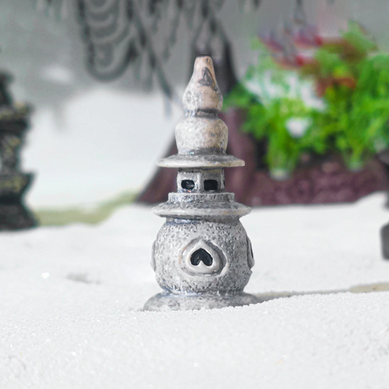 Adornos antiguos, pecera, paisaje, micro paisaje, rocalla Zen, tres piscinas, luna impresa, torre pequeña, linterna de palacio, torre de piedra de resina de venta caliente