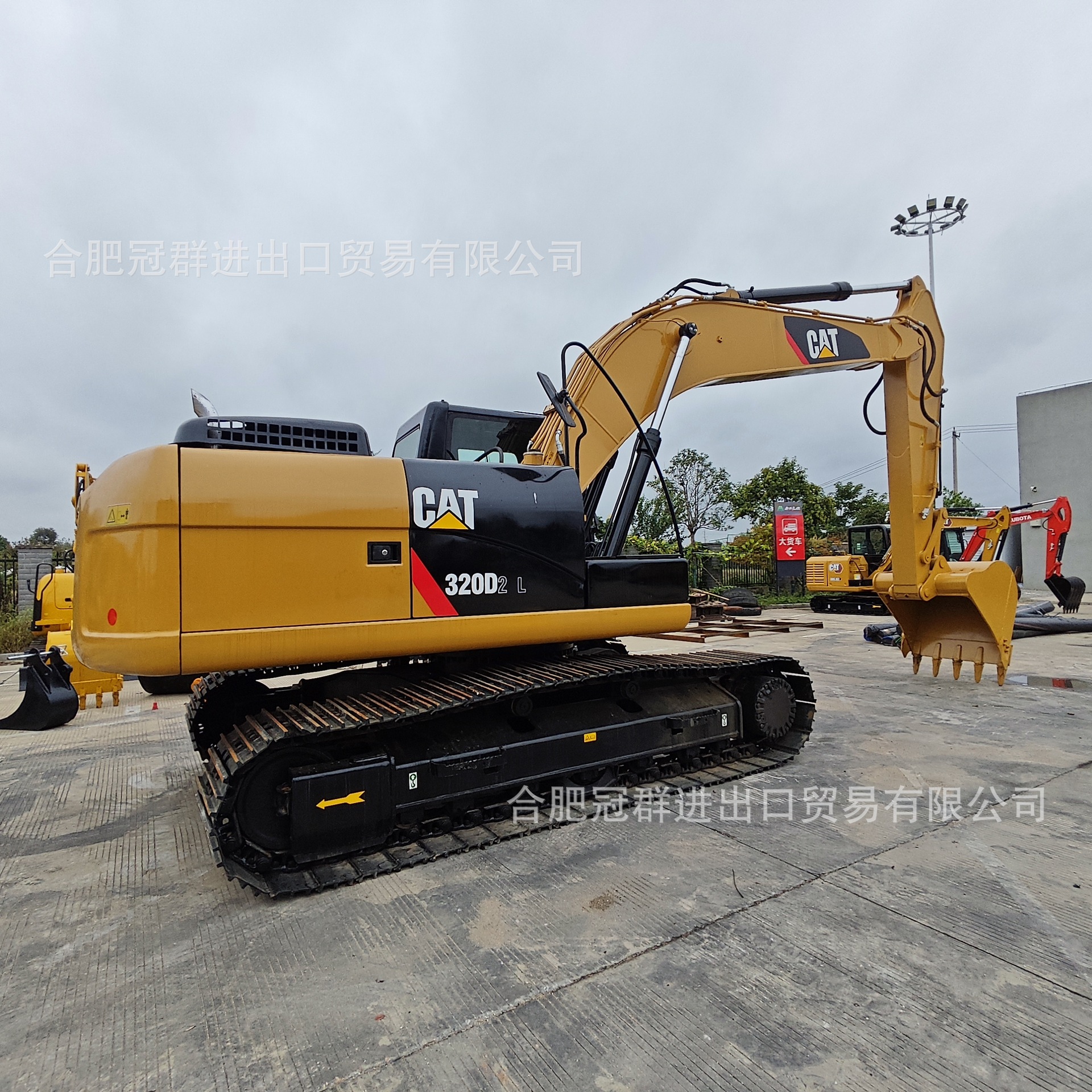 Excavadora Carter CAT320D ganchador de comercio exterior transfronterizo compra directa de una máquina multiuso image 4