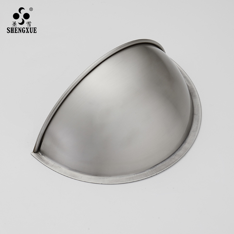 Non-removable urinal splash guard for squatting toilet in public restrooms, ceramic squatting toilet urinal guard for home use