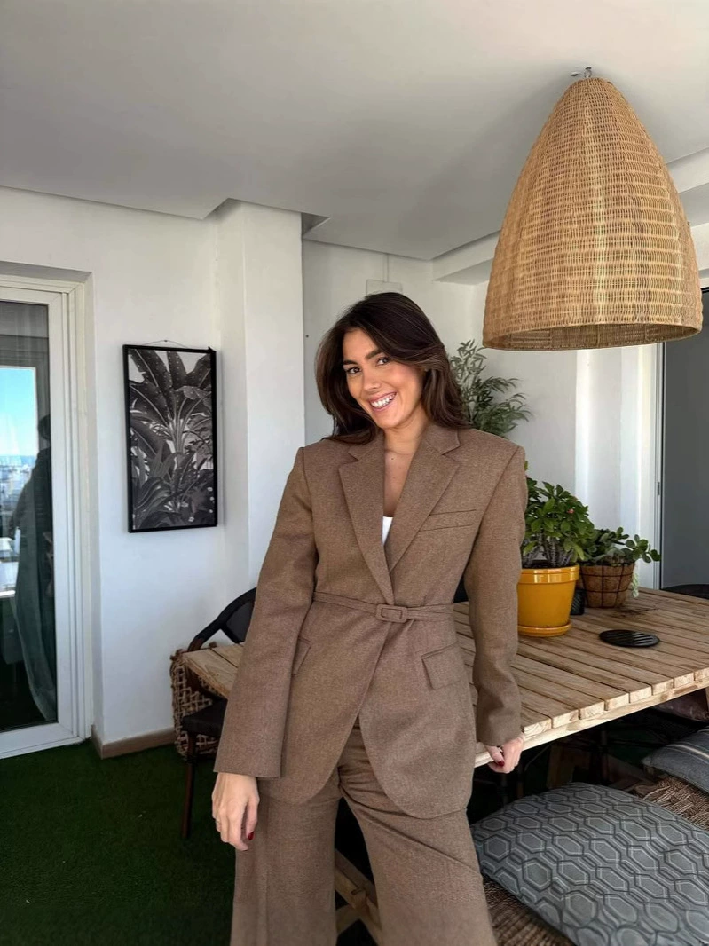 (Торговля через границу), коричневый лонгслив, костюм, модная куртка, slim fit