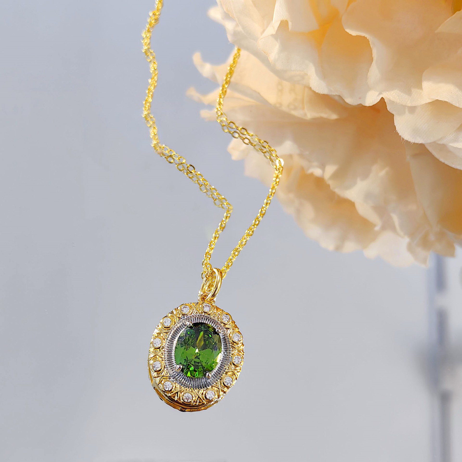 Two-color fresh necklace
