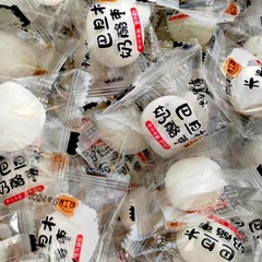 バダンのミルクナツメはナツメを挟んで独立して小さい包装のネットの赤い間食の新疆の赤いナツメのアーモンドはナツメの500gを挟みます。