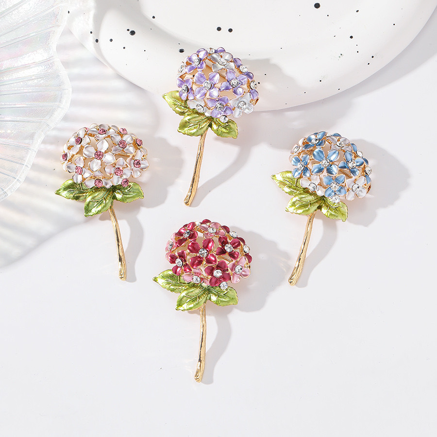Korean Fashion New Alloy Enamel Hydrangea Brooch Personalized Versatile Women's Clothing Corsage Jewelry Pin