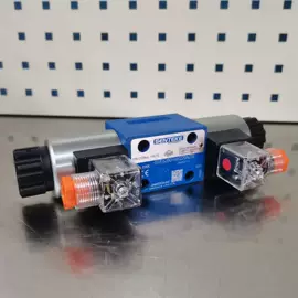 液压阀;电磁阀;阀体