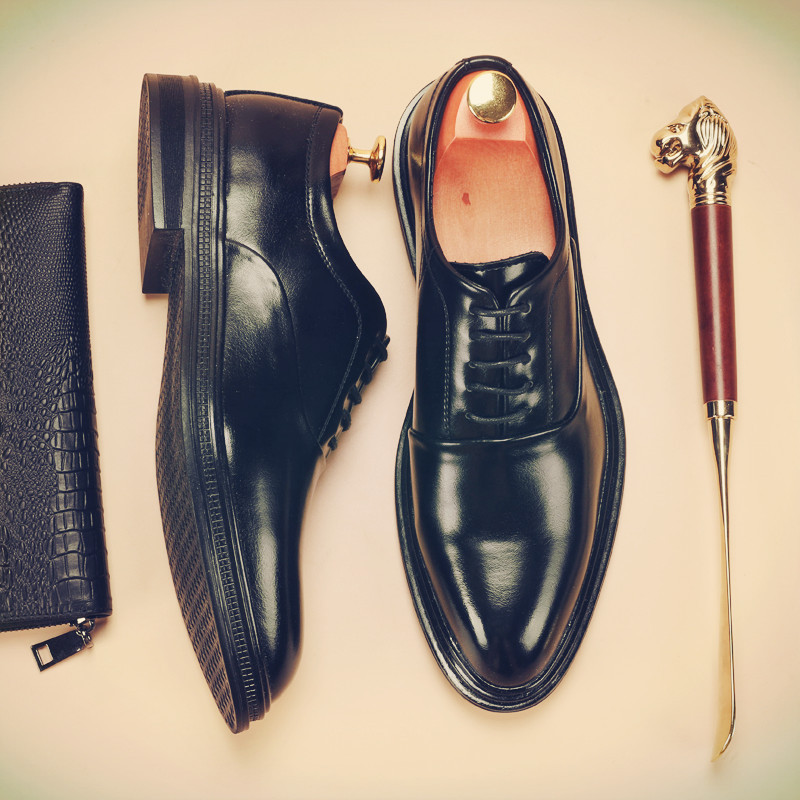 Lederschuhe für Herren im Herbst, Sinn für Business, formell, spitz, Anzug im britischen Stil, Hochzeit, Bräutigam, schwarze Lederschuhe_voghion.com